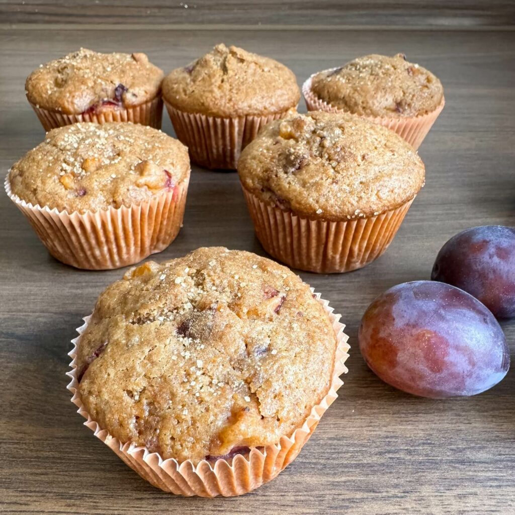 zwetschgen muffins mit joghurt